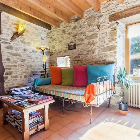 Rustique, Confort Et Détente Près De Nantes: équipée Avec Petit-déjeuner Inclus - Fr-1-306-1254